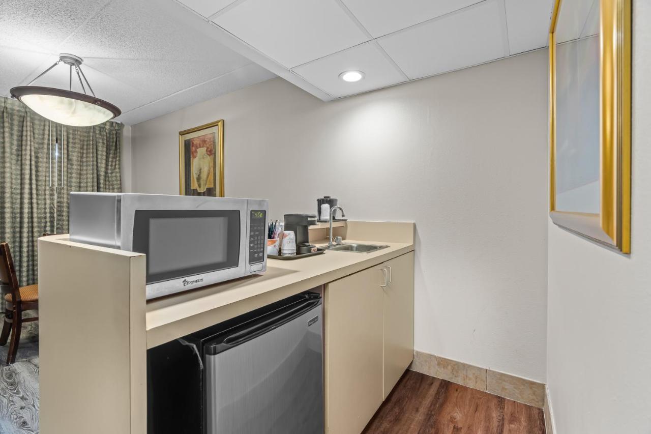 Quality Inn & Suites Mall Of America - Msp Airport Bloomington Esterno foto
