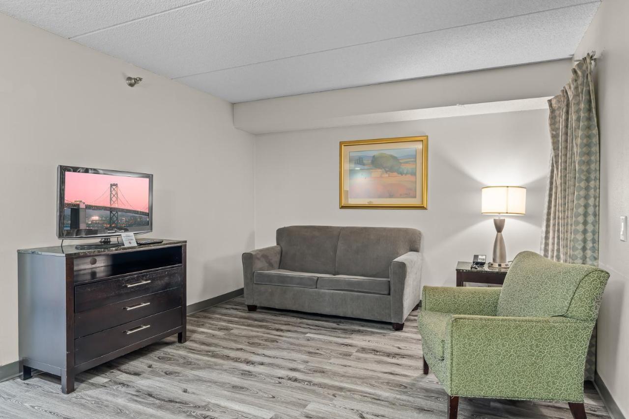 Quality Inn & Suites Mall Of America - Msp Airport Bloomington Esterno foto