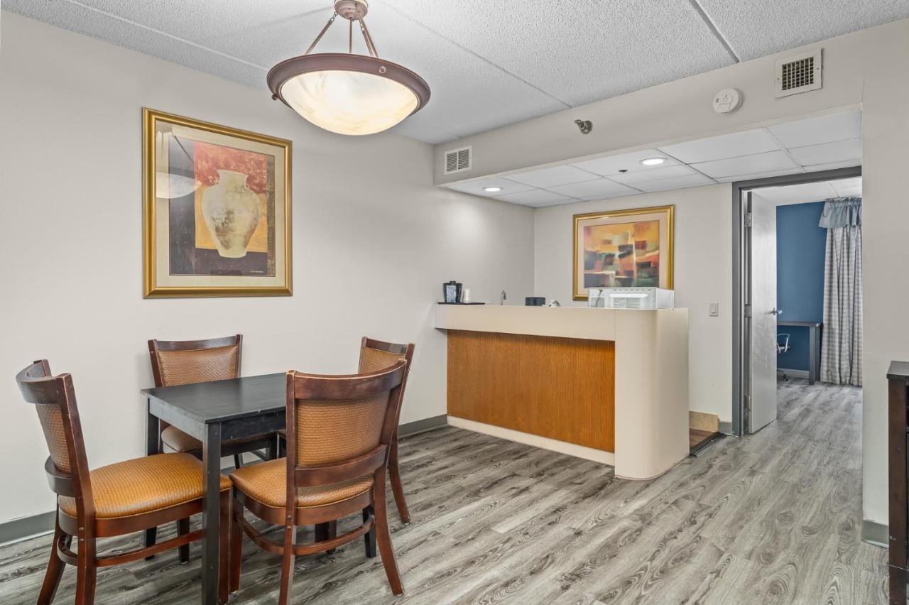 Quality Inn & Suites Mall Of America - Msp Airport Bloomington Esterno foto