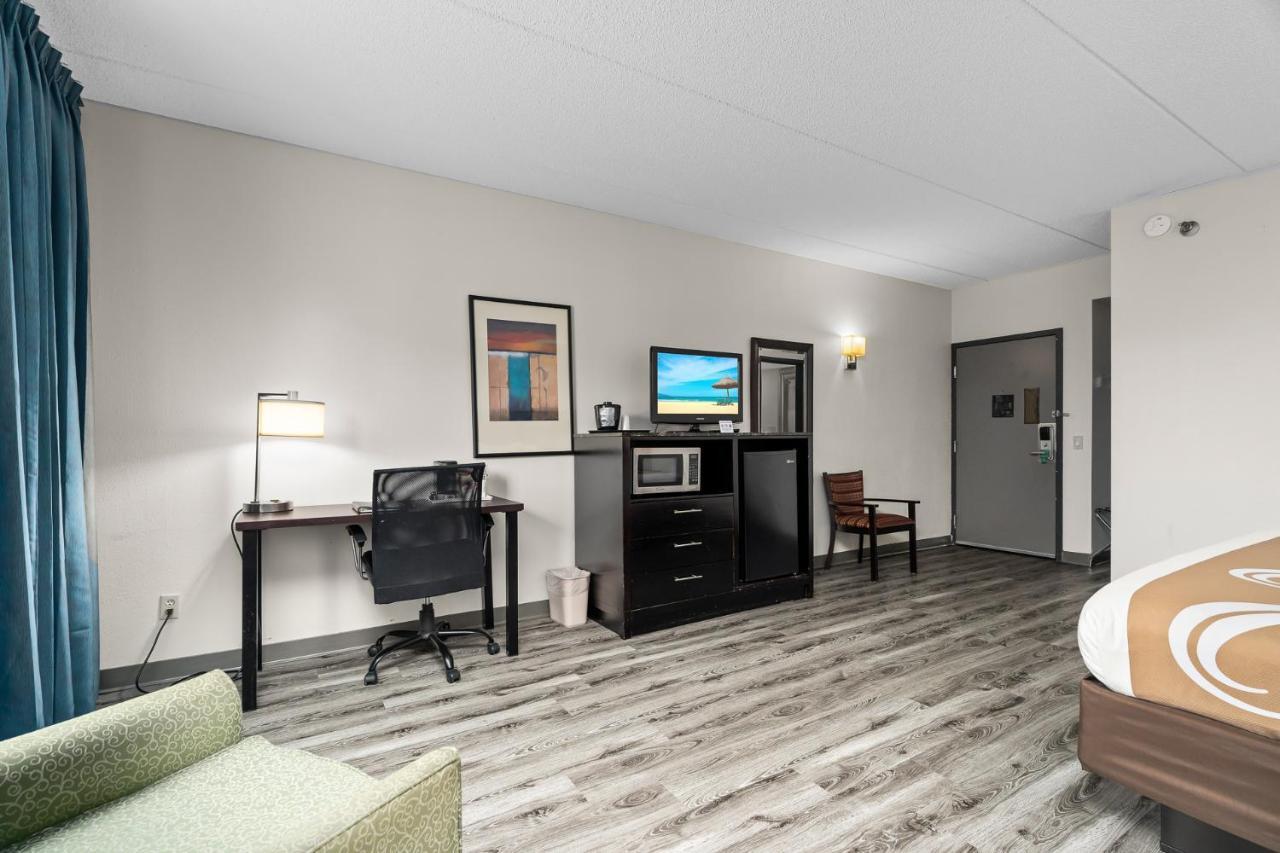 Quality Inn & Suites Mall Of America - Msp Airport Bloomington Esterno foto