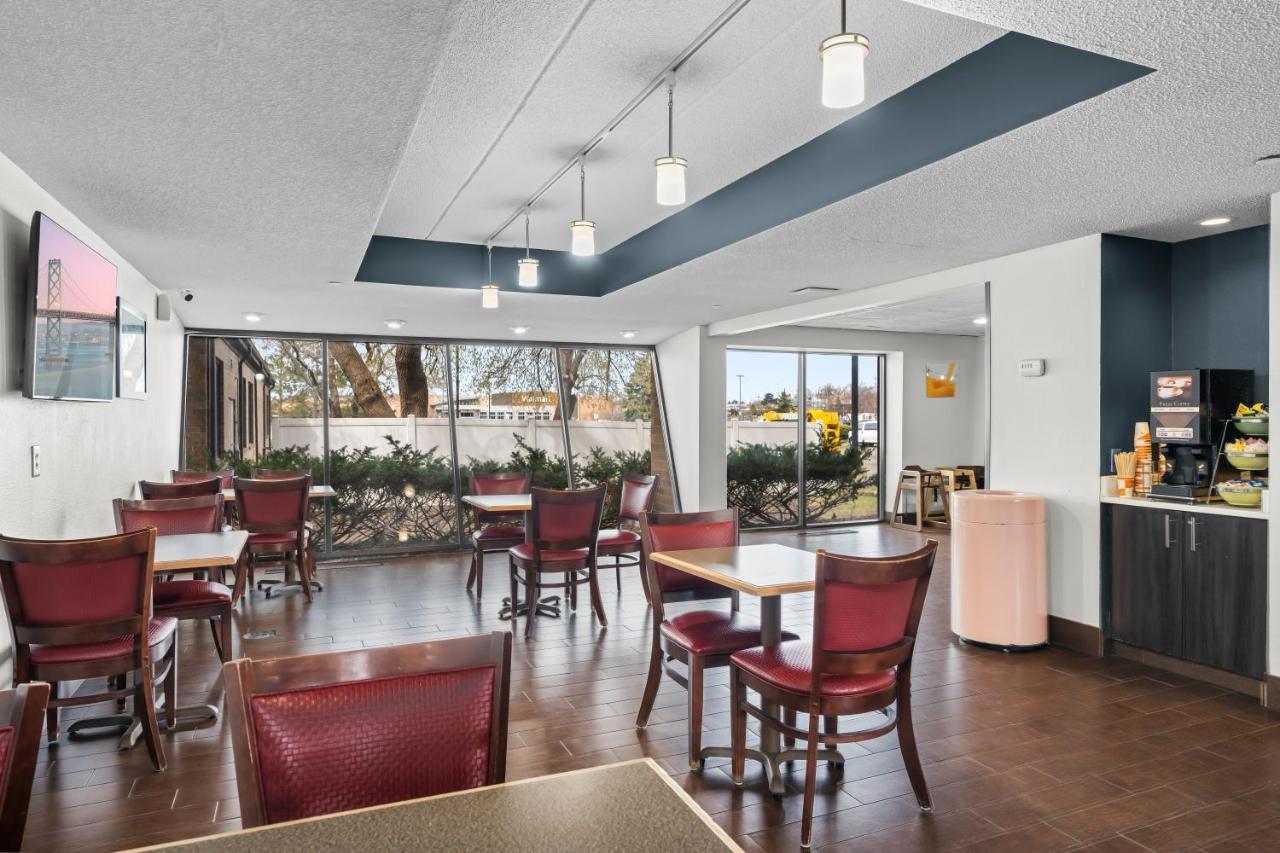 Quality Inn & Suites Mall Of America - Msp Airport Bloomington Esterno foto