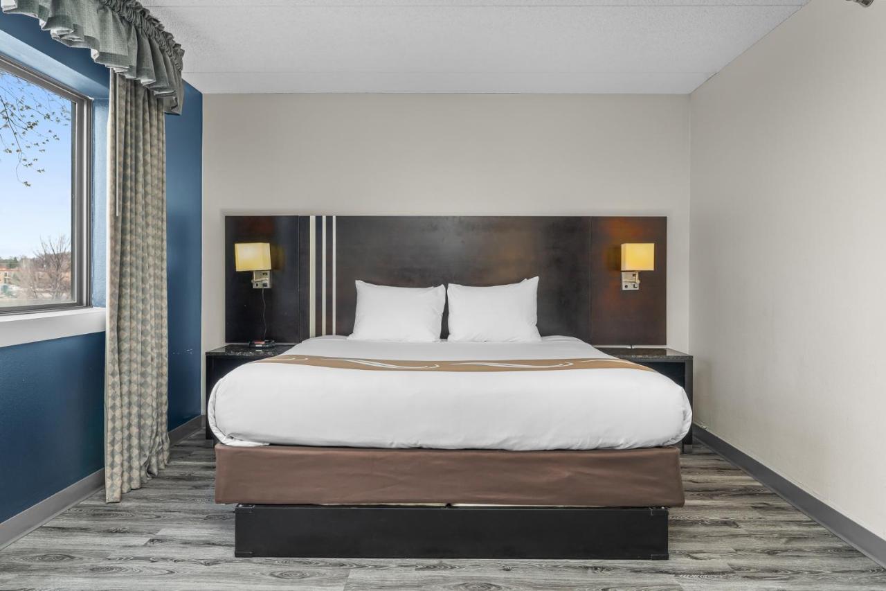 Quality Inn & Suites Mall Of America - Msp Airport Bloomington Esterno foto