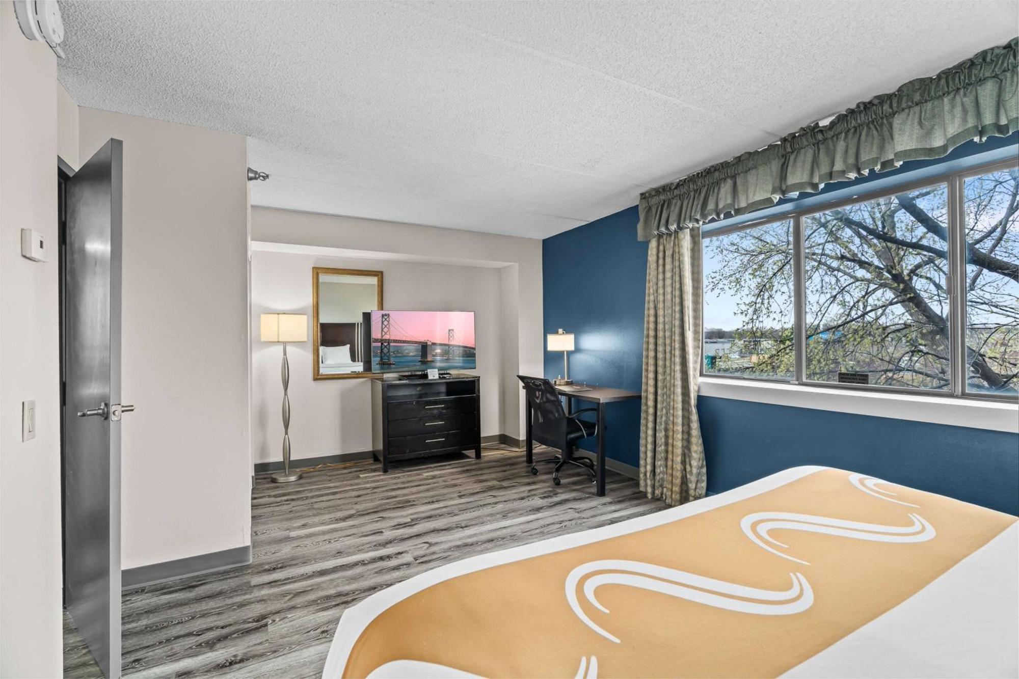 Quality Inn & Suites Mall Of America - Msp Airport Bloomington Esterno foto