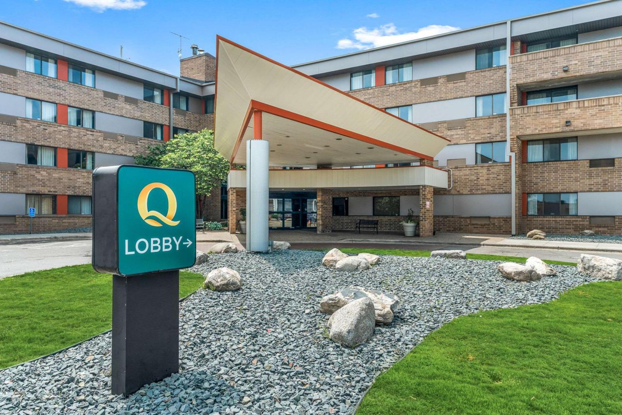 Quality Inn & Suites Mall Of America - Msp Airport Bloomington Esterno foto