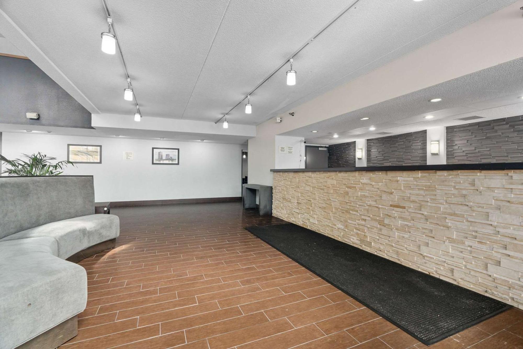 Quality Inn & Suites Mall Of America - Msp Airport Bloomington Esterno foto